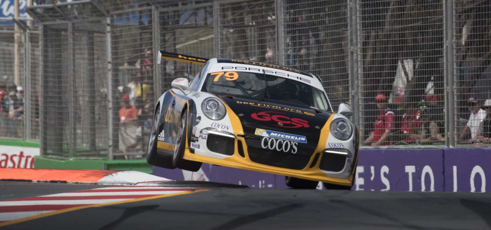 p79-Love-CarreraCup-R8-2017-0944